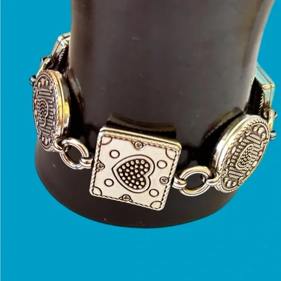 Brighton Memento Photo Link Bracelet in silver tone, style number JB3152. - Picture 4 of 7